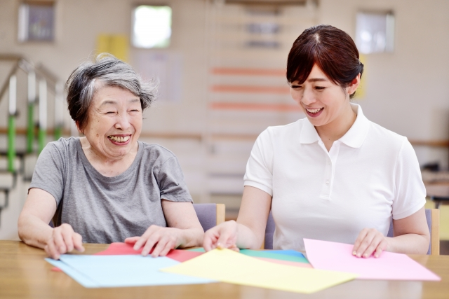 介護リーダーの目標設定【例文付き】チームを育てる具体的な立て方