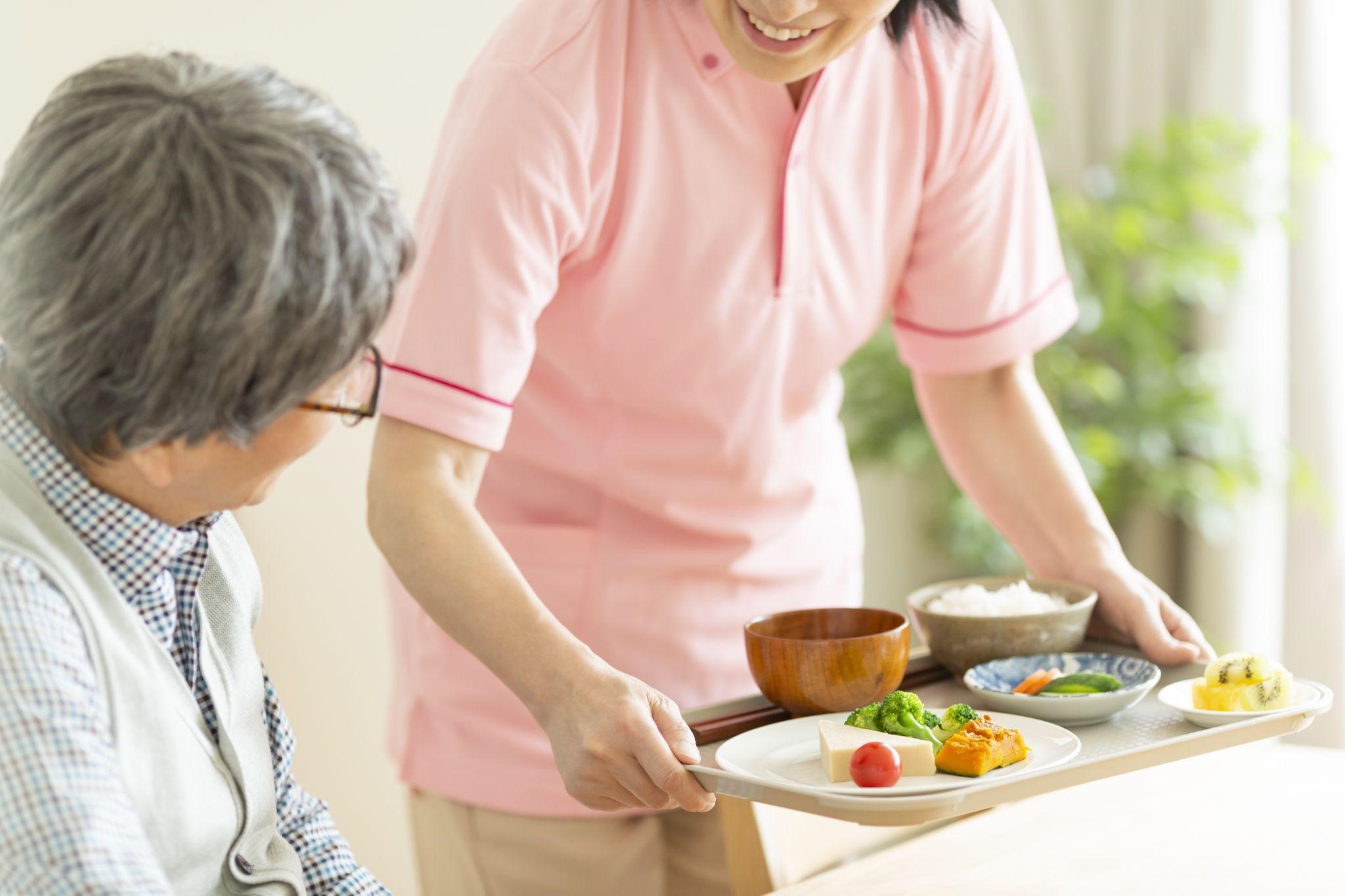完調品を活用したクックチル方式による給食委託運営の実現