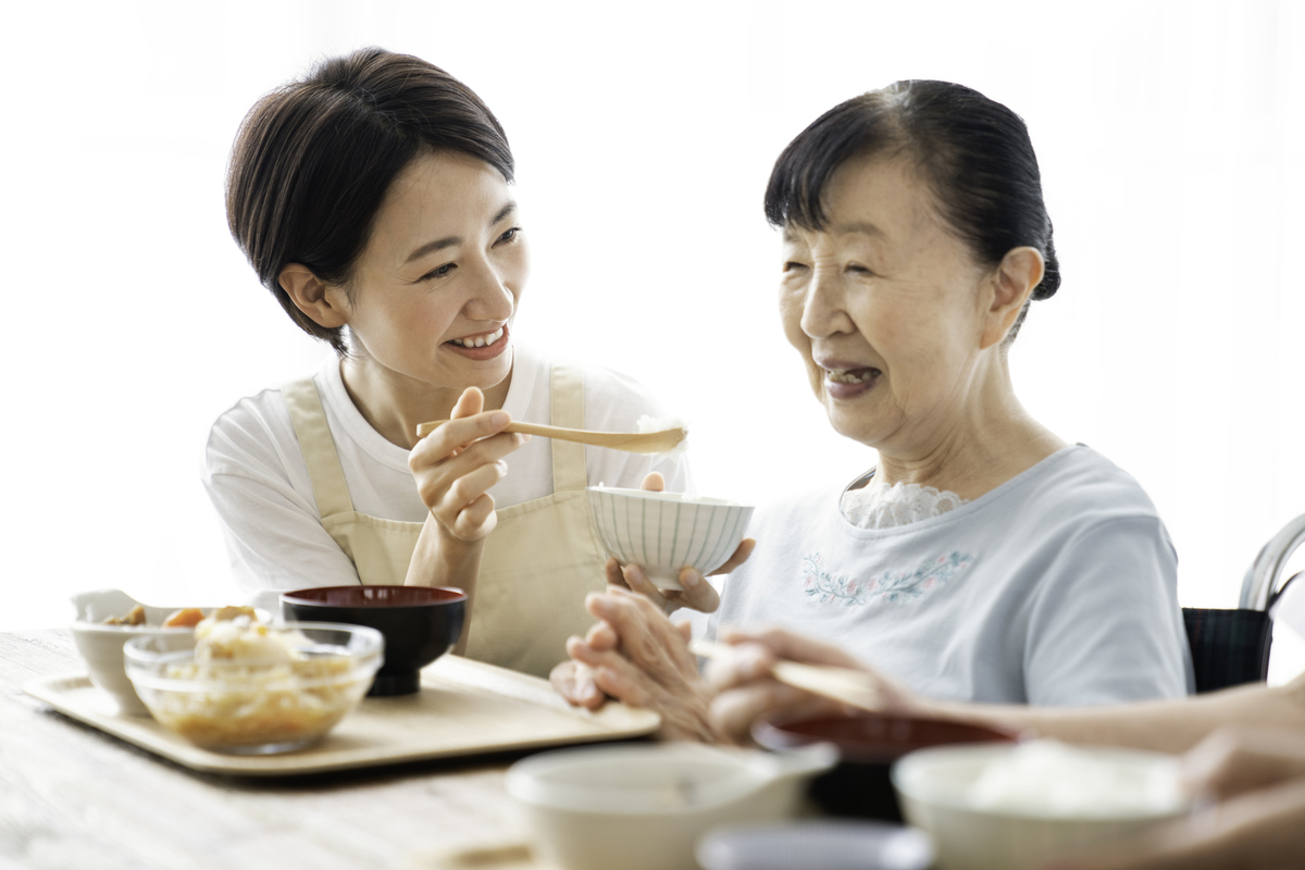 医療連携で差をつける！経口摂取困難者へのケアで選ばれる施設になる方法