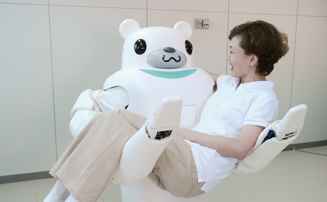 介護ロボット導入で人材不足解消！地域医療介護総合確保基金の活用法