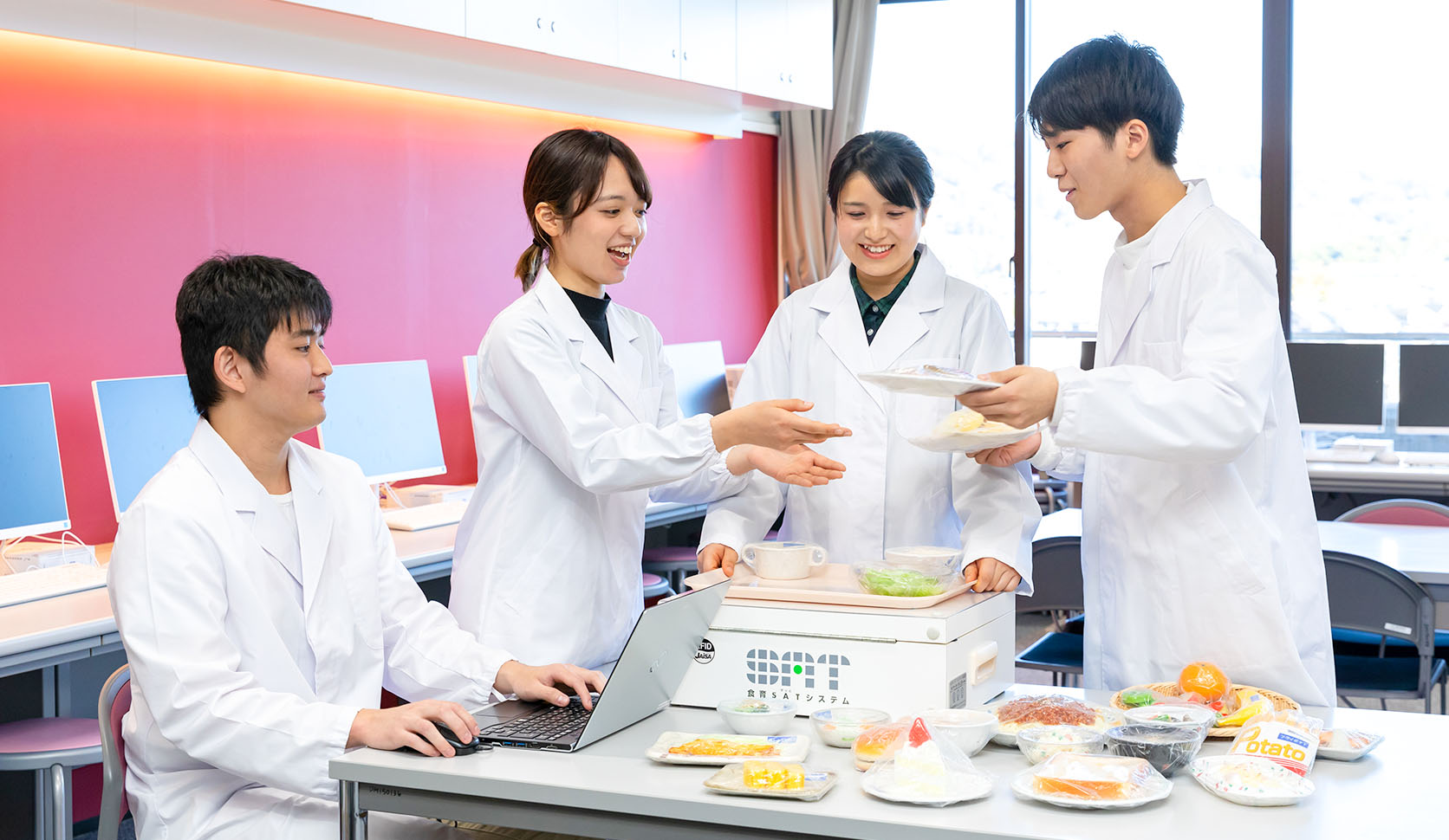 管理栄養士に向いている人の特徴7選｜適性診断で不安を解消