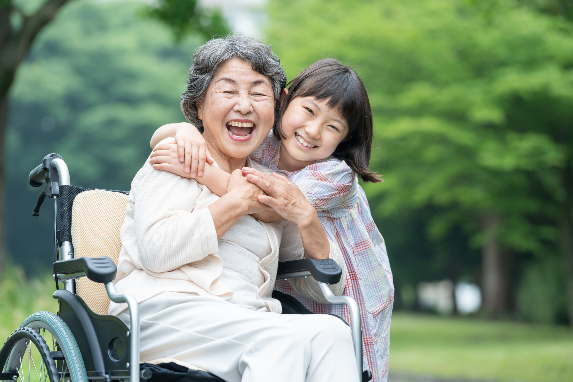 【介護施設長必見】共生型サービスを分かりやすく解説!地域貢献と経営改善の両立を実現