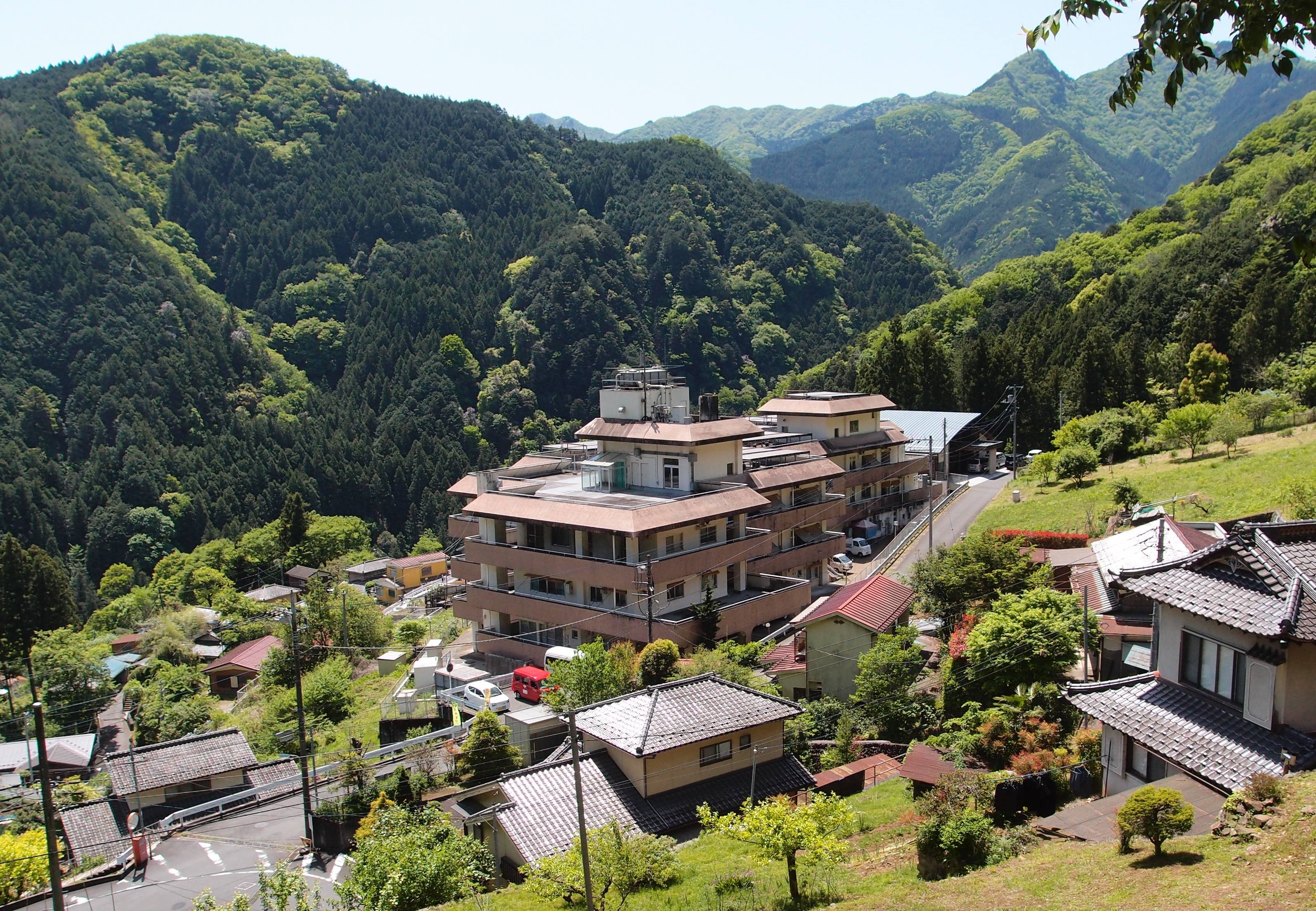 【導入事例】グリーンウッド奥多摩様｜手作りと完調品のハイブリッド厨房。有事の際も安心な冷凍完調品で心のゆとりを