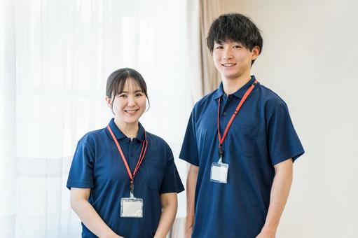介護助手とは？役割から導入メリット、2024年改定での最新動向まで徹底解説