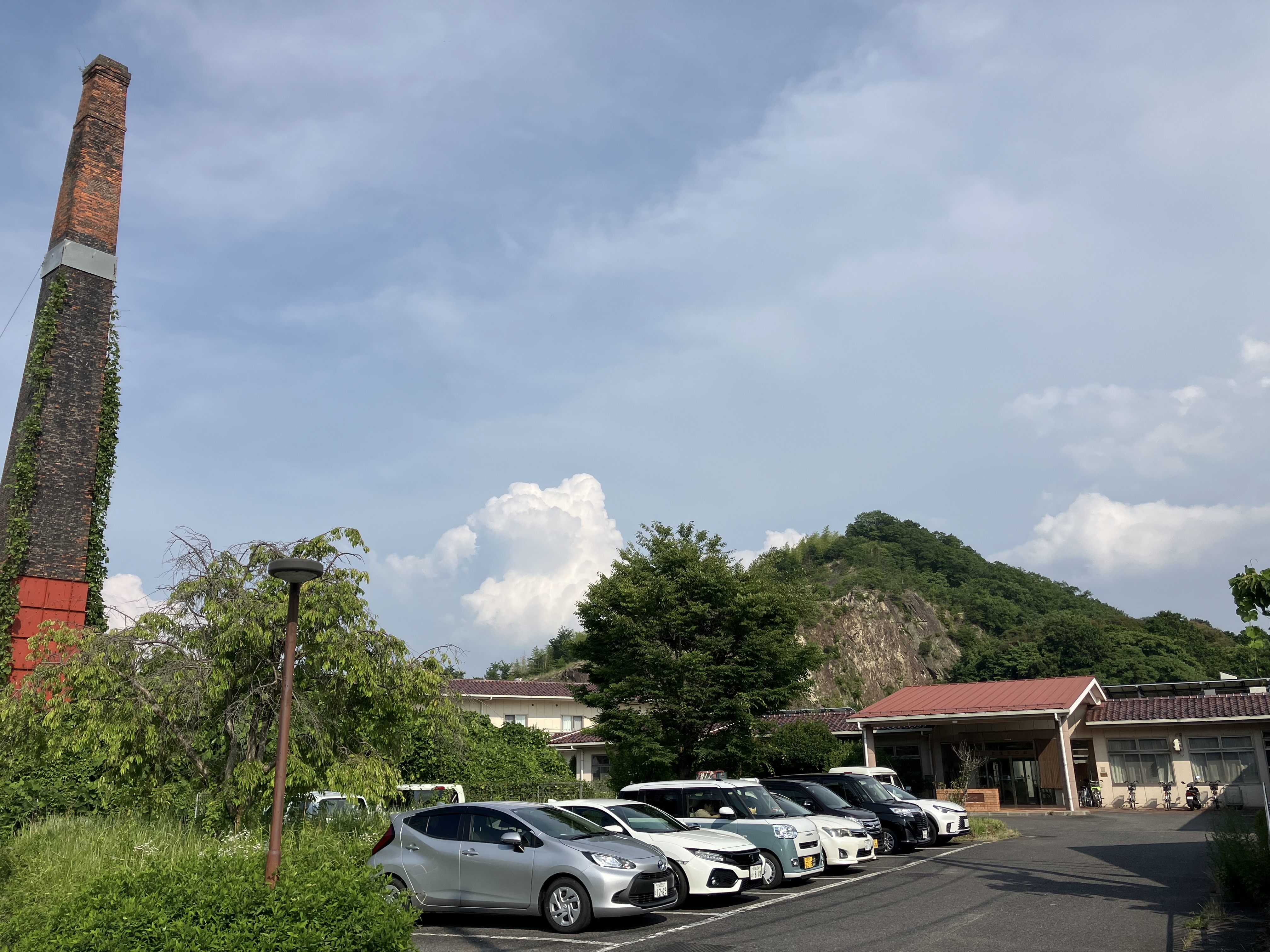 【導入事例】特別養護老人ホーム　赤煉瓦の郷様｜<br>施設長が先頭を切って直営化を決行<br>秘訣は派遣スタッフ活用や業務の視覚化